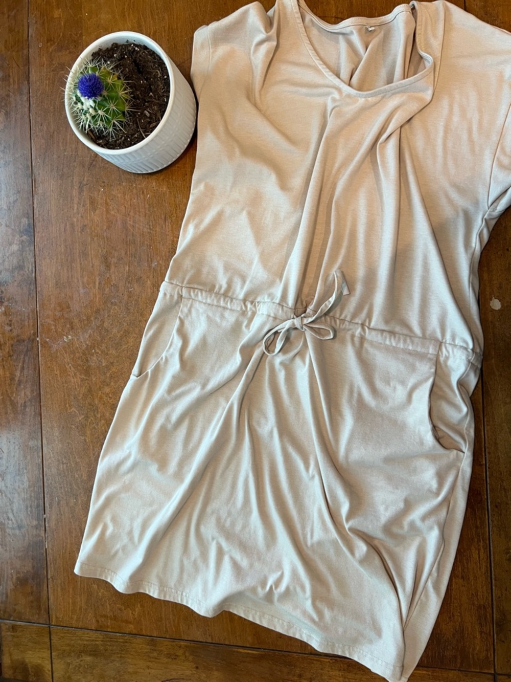 Casual Drawstring Waist Tee Dress in Light Beige